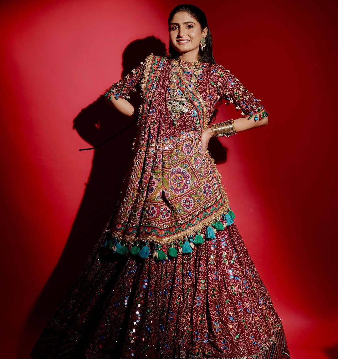 Rustic Royal Gamthi Navratri Lehanga Choli set