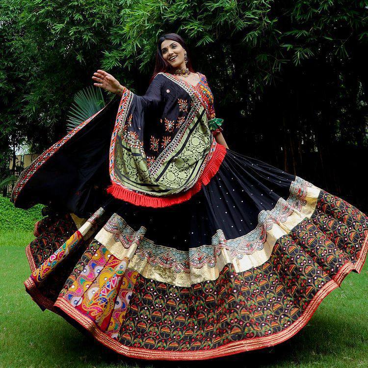 Heritage Whirl Kutchi & Mirror Work Royal Lehenga