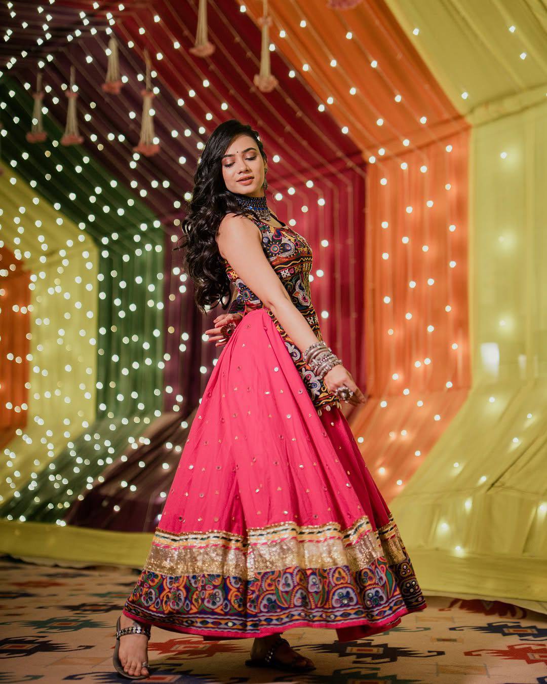 Radiant Pink Mirrorwork Gamthi Glow Navratri Lehanga Choli Set