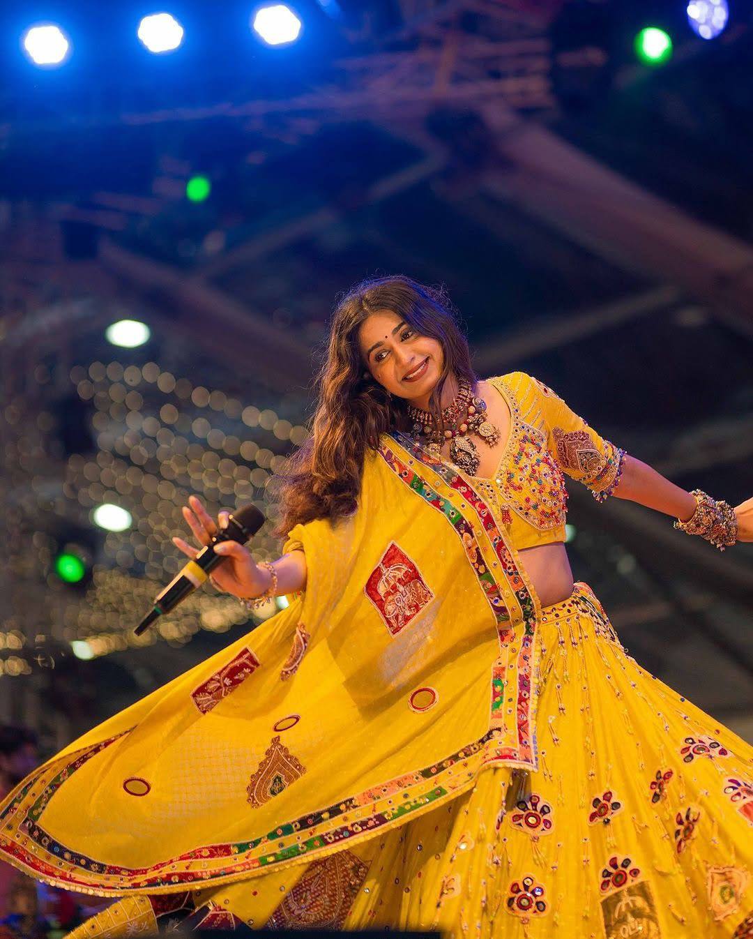 Golden Glow of Garba Nights With Twirling in Tradition & Elegance Lehanga Choli Set