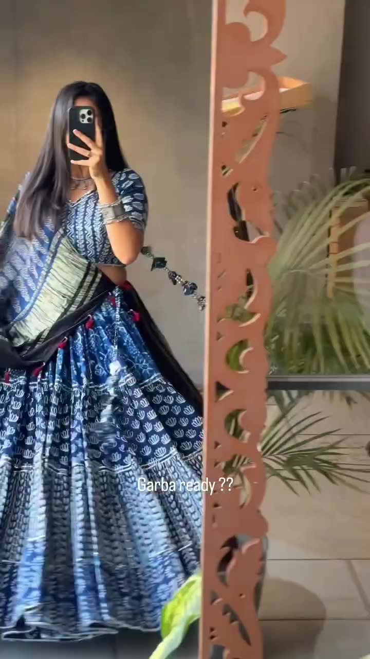 Royal Elegance – Handwoven Ethnic Lehenga with Contrast Dupatta Charm
