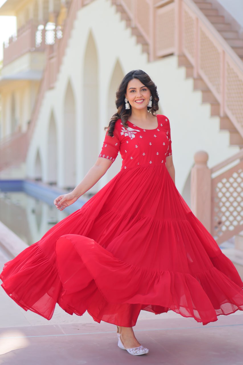 Celebrating the playful charm of yellow and the regal power of red