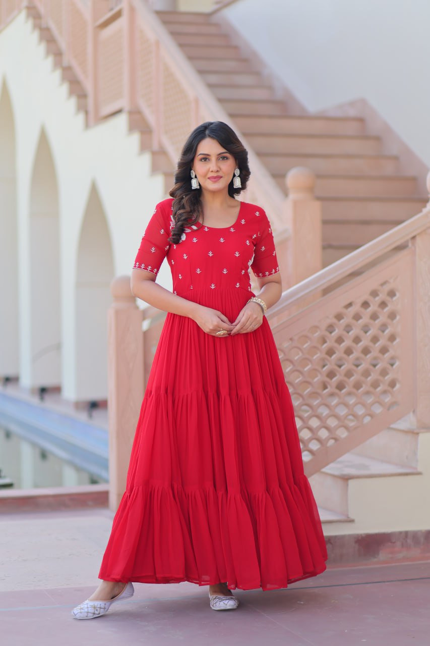 Celebrating the playful charm of yellow and the regal power of red