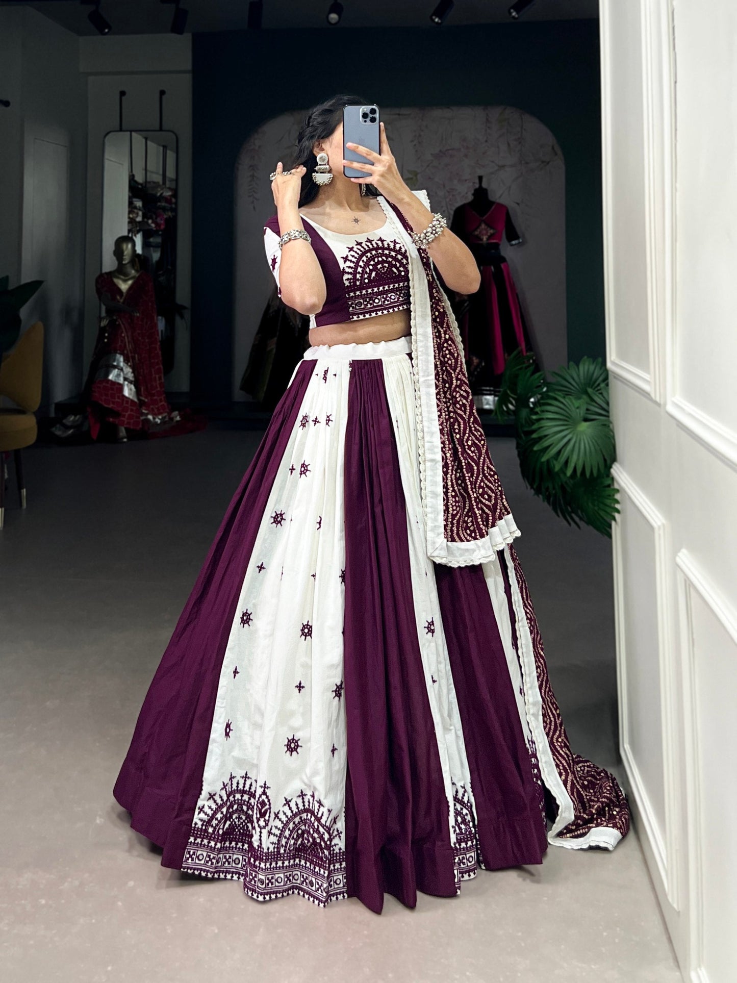 Raag Rasiya: Sacred Threads of Festive Grace
