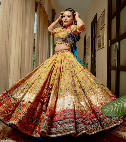 Heritage Muslin Glow Traditional Navratri Lehanga Choli Set