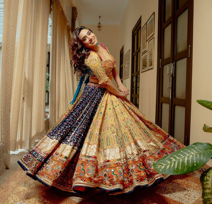 Heritage Muslin Glow Traditional Navratri Lehanga Choli Set