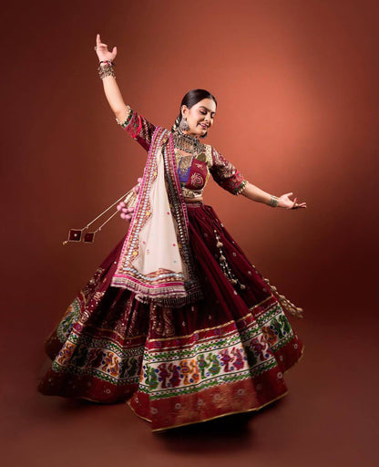 Royal Elegance in Handcrafted Heritage Lehenga Choli Set