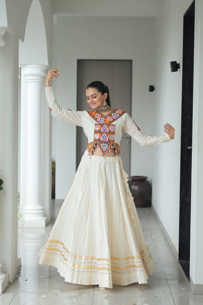 Heer-E-Riwaayat Off-White Mirror Choli Lehenga Set