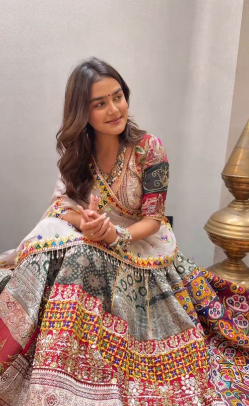 "Royal Multicolor Embroidered Chaniya Choli with White Dupatta – Perfect for Navratri & Weddings"