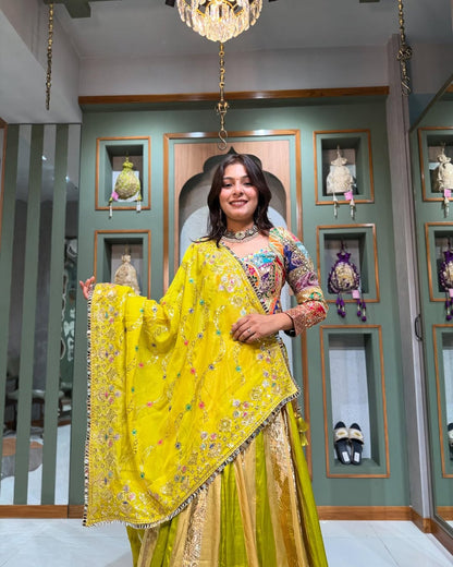 Surajmukhi Swag Lehenga