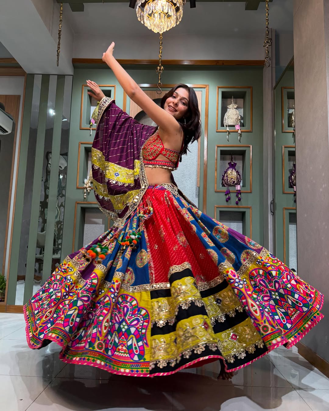 Rangilo Raas Lehenga