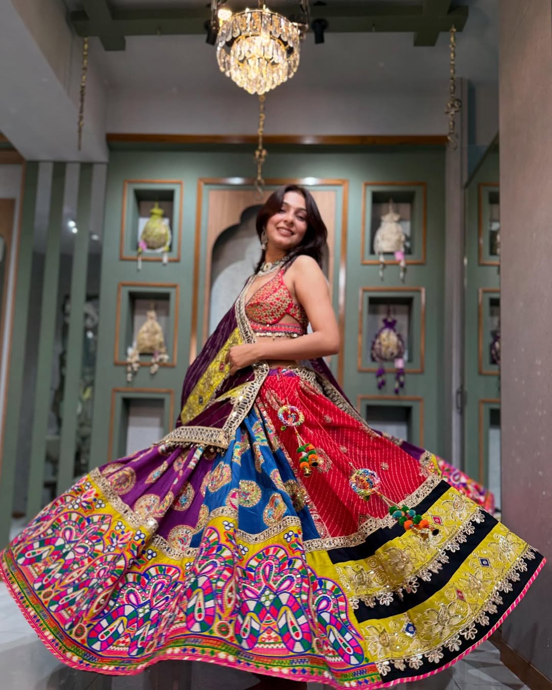 Rangilo Raas Lehenga