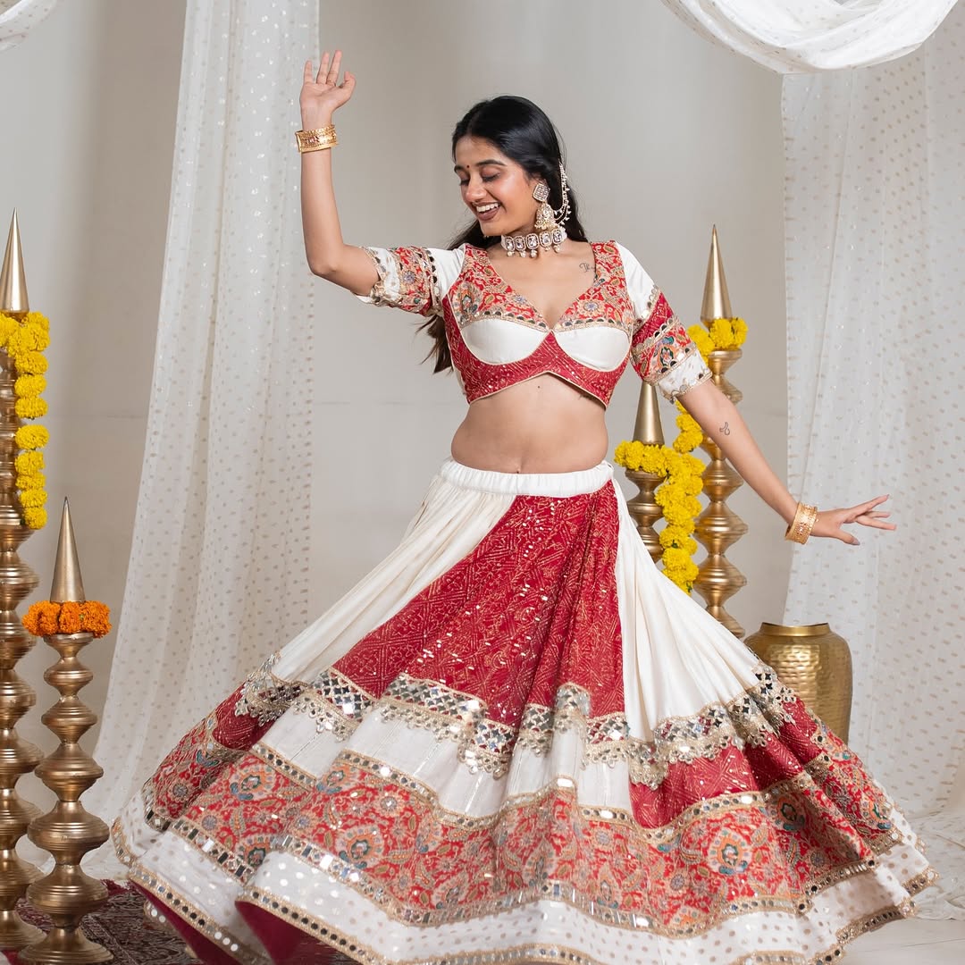 Red & White Traditional Navratri Chaniya choli