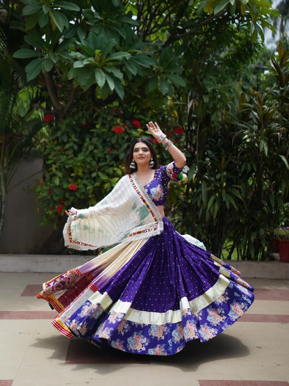 White Symphony – Multi Panel Fusion Lehenga