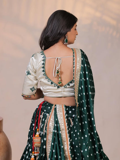 Emerald Elegance Gamthi Embroidered Lehenga Choli Set