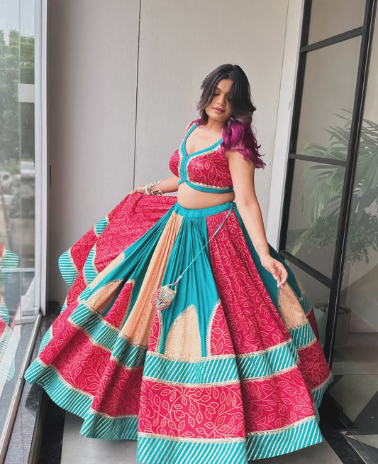 Navratree Teal Berry Bloom – Grace with a Swirl