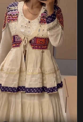 Regal Threads The Heritage Whirl