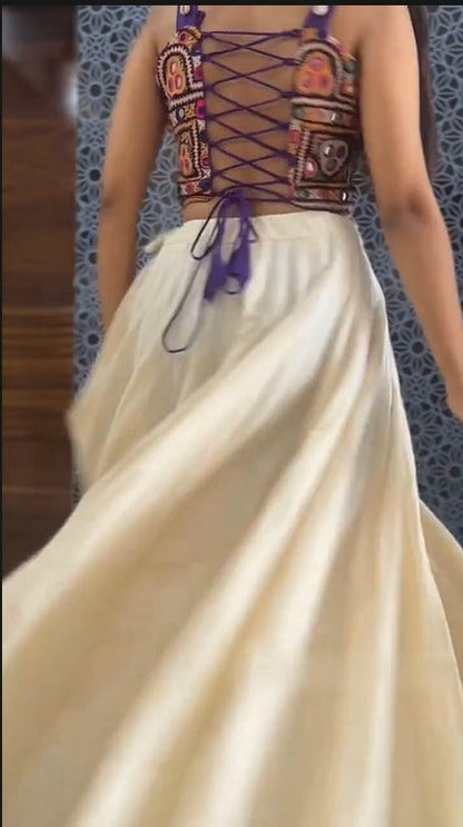 Golden Glow – White Lehenga with Colorful Gamthi Blouse