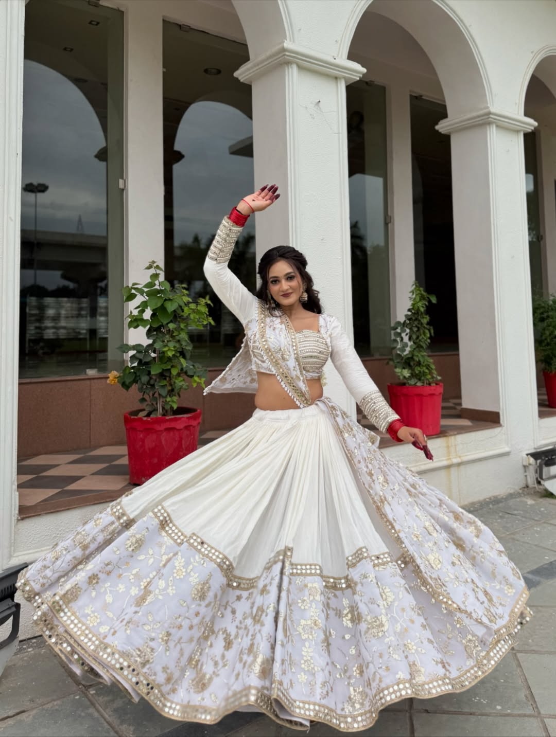 Noor-e-Nazaakat Ivory Mirror Majesty Lehenga Set