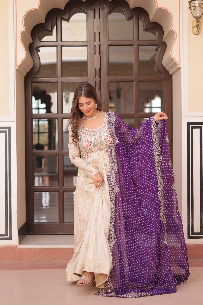 Dupatta Manjari: Regal Radiance in Layers