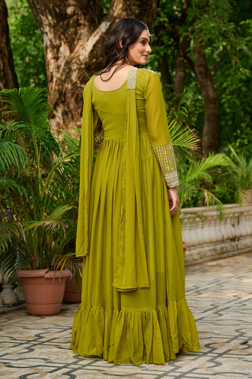 Where Style Embraces Tradition The Symphony of Elegance and Charm