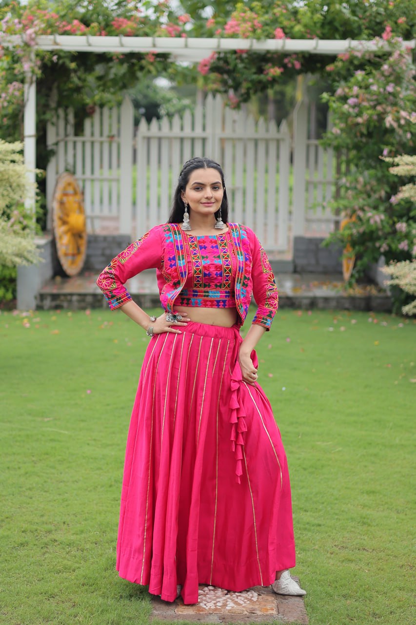 Navratri Ki Rajkumari: Twirl Like a Festival Queen