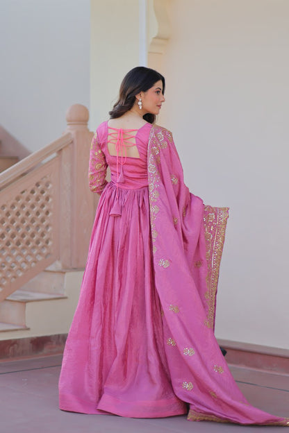 Adaayein-e-Hunar A Story Sewn with Threads of Tradition