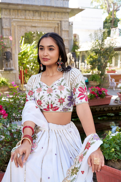 White Wonder Adorned With Delicate Embroidery Ahenga