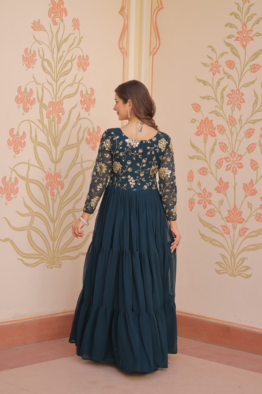 Zaika-e-Zar A Glorious Symphony of Embroidered Elegance