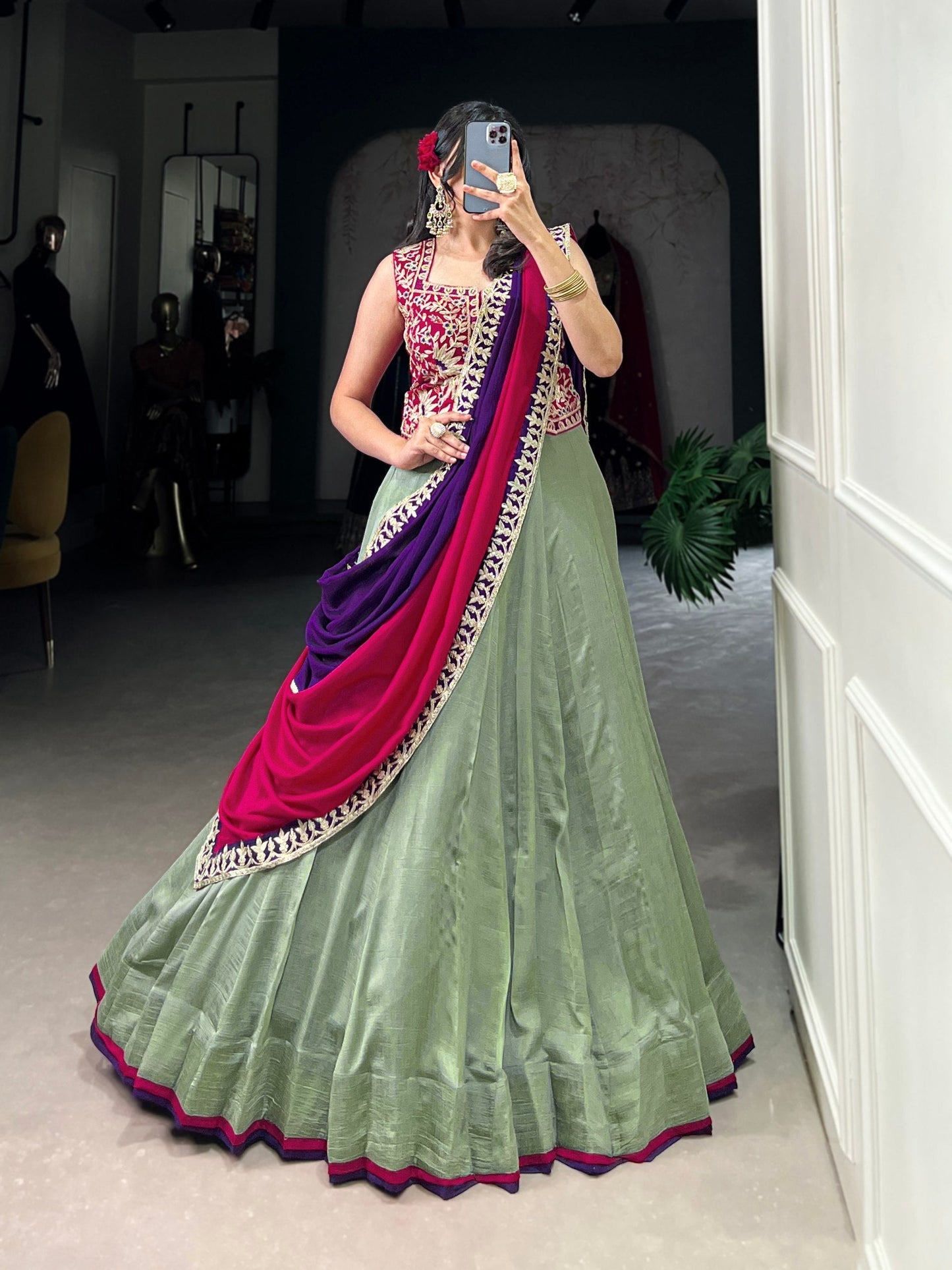Khwabeeda Adaayein A Mystical Blend of Culture & Couture