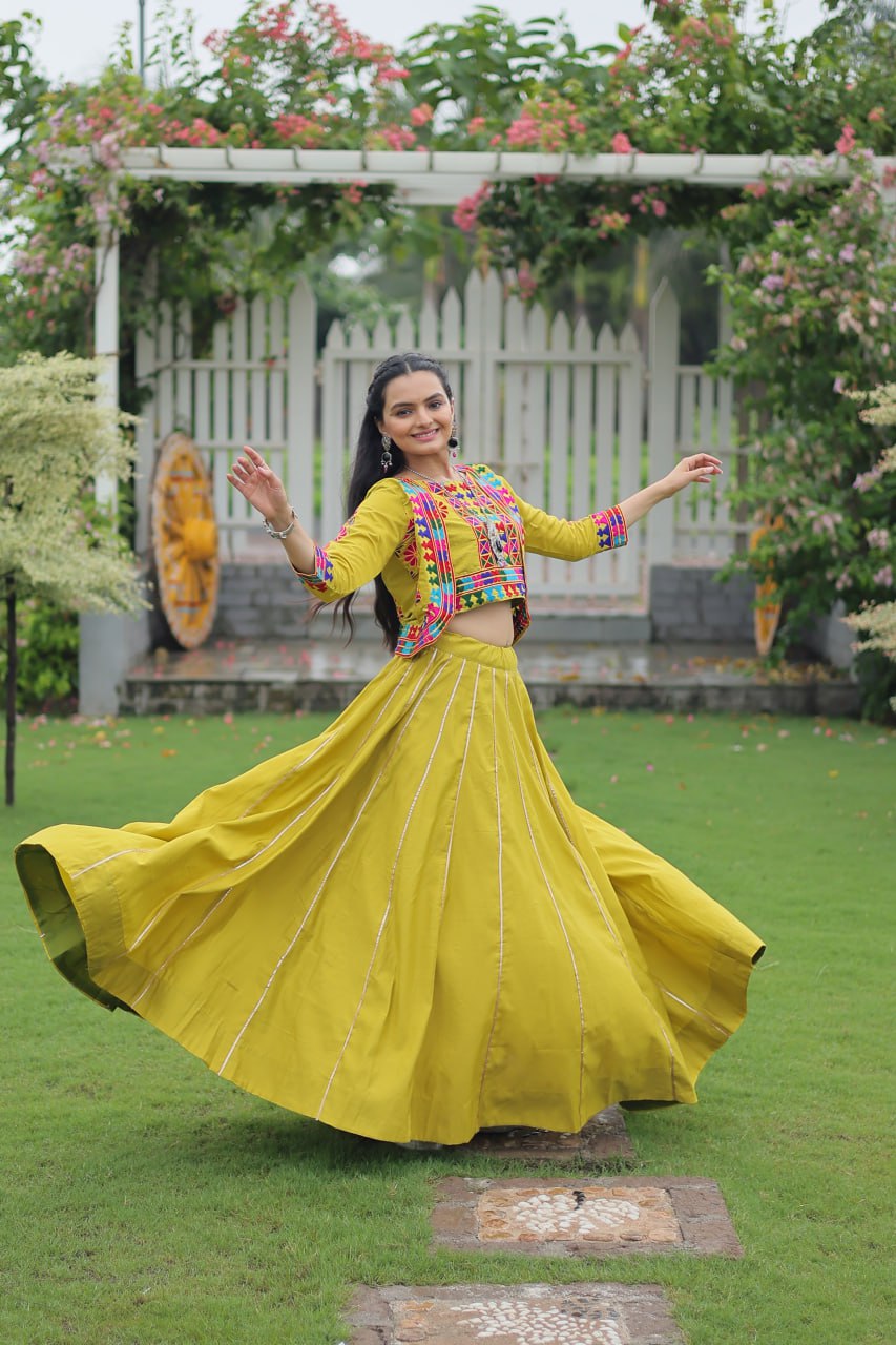 Navratri Ki Rajkumari: Twirl Like a Festival Queen