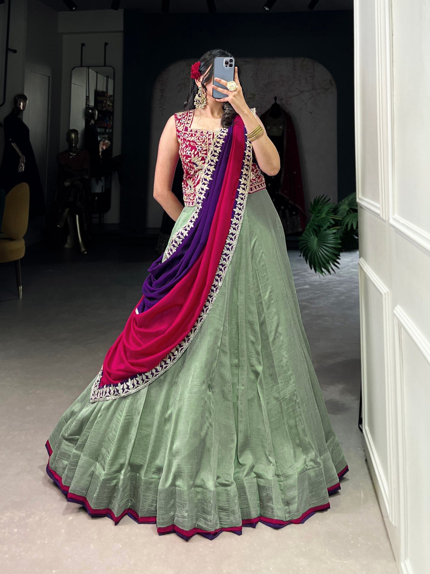 Khwabeeda Adaayein A Mystical Blend of Culture & Couture