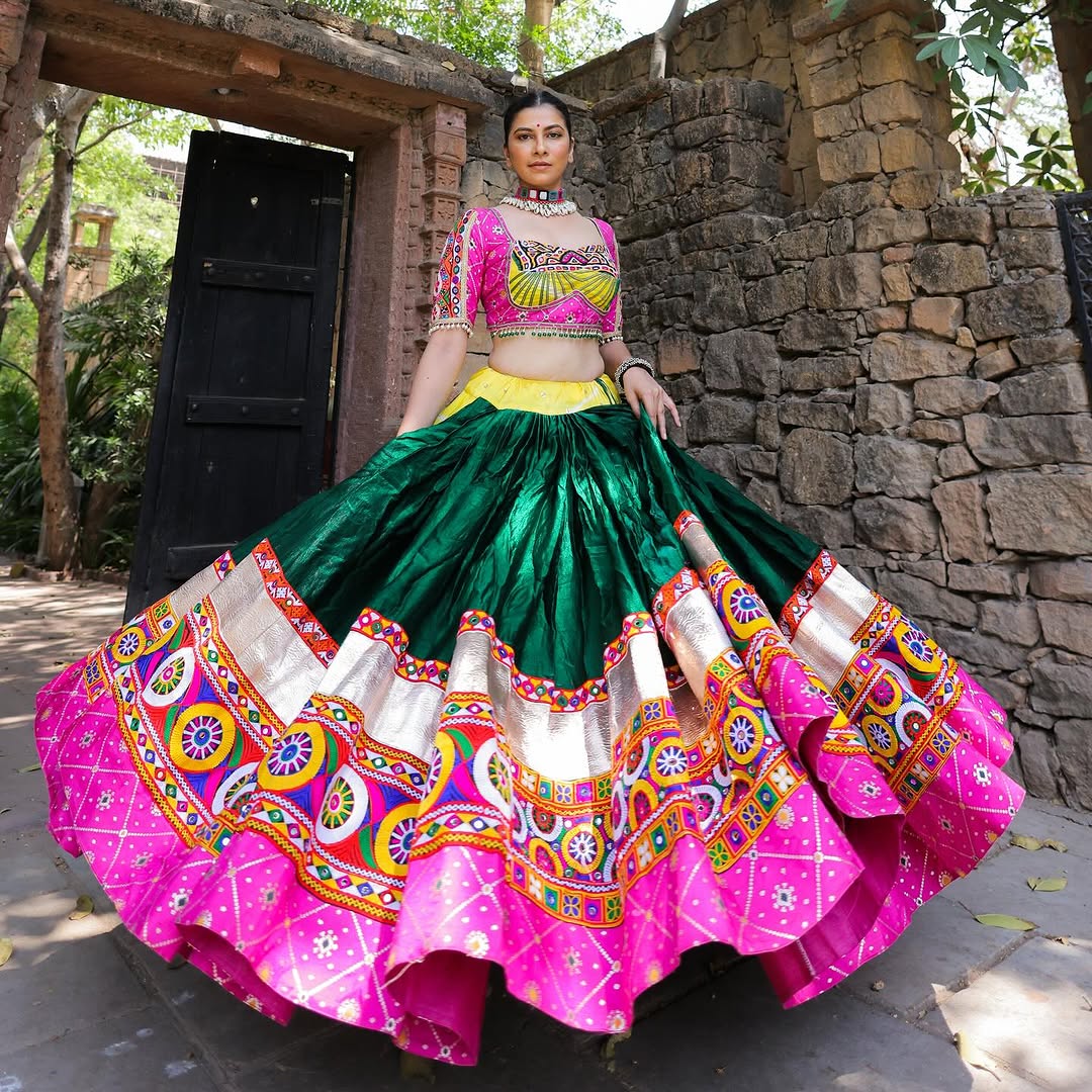 Utsav Traditional Mirror Embroidered Choli