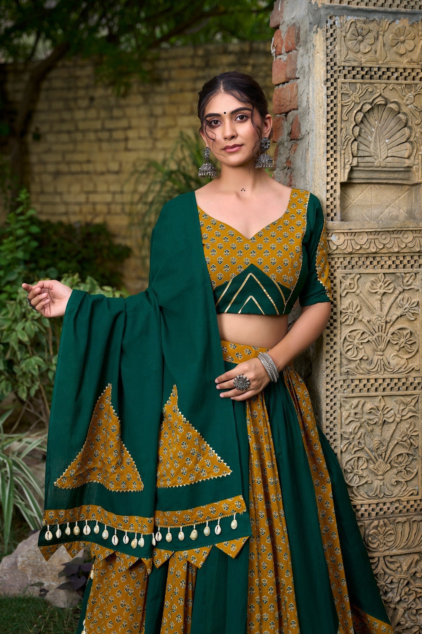 Mustard Mehfil: Tales of Threads & Twirls