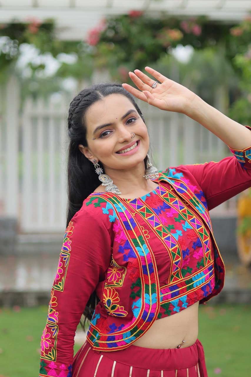 Navratri Ki Rajkumari: Twirl Like a Festival Queen
