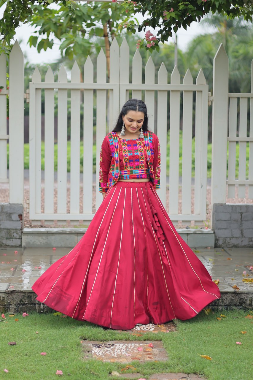 Navratri Ki Rajkumari: Twirl Like a Festival Queen
